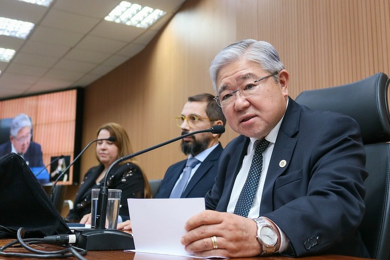 Comissão de Estudo debate caminhos para simplificar o sistema tributário e reduzir a burocracia