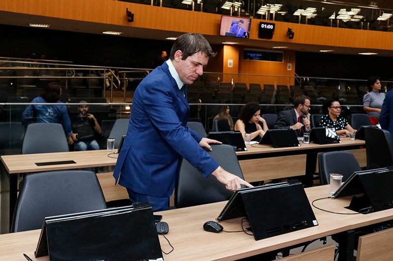 Projetos de Hebert Ganem propõem medidas para ampliar inclusão de pessoas com deficiência em Campinas
