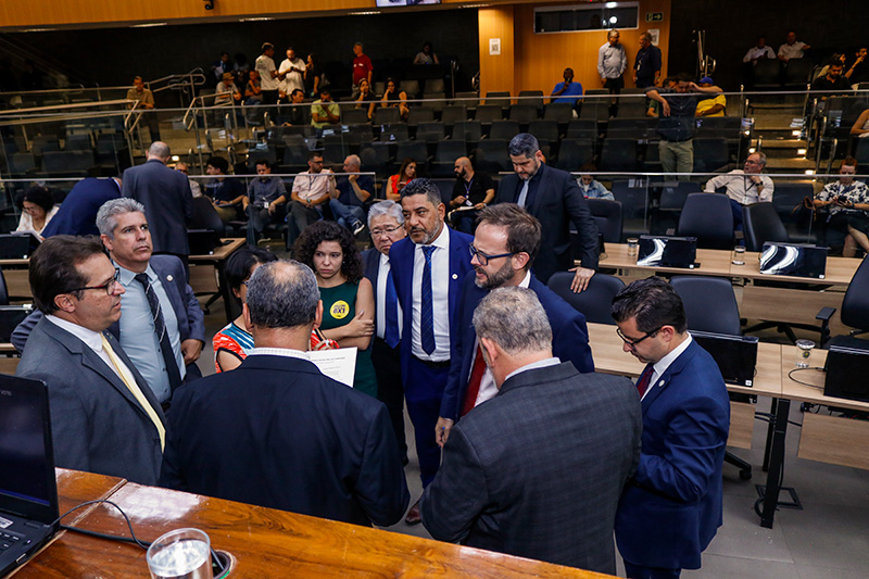 Vereadores aprovam em definitivo nova lei de licenciamento urbano
