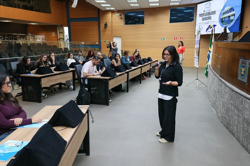 Elecamp participa de encontro nacional sobre fortalecimento da educação democrática