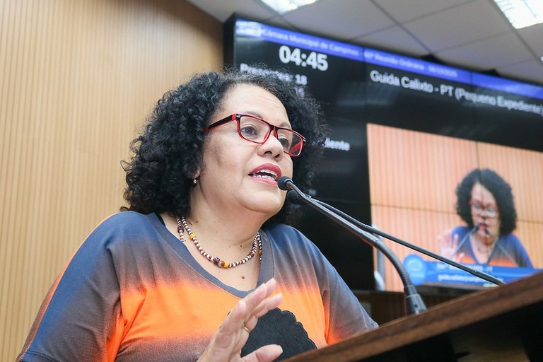 Guida Calixto protocola projeto para instituir o Programa Hip-Hop nas Escolas na rede municipal de ensino