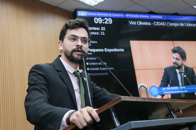 Vini Oliveira protocola PL que institui Programa Municipal Jovem Cientista em Campinas
