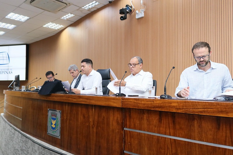 Comissão de Constituição e Legalidade analisa parecer favorável ao parcelamento do ITBI 