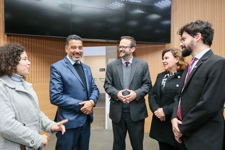 Comissão Especial de Estudos sobre Políticas Públicas para Neurodivergentes faz reunião para planejar as atividades 
