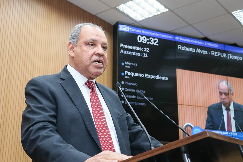 PL de Roberto Alves determina ampliação de pontos de recarga para veículos elétricos em shoppings