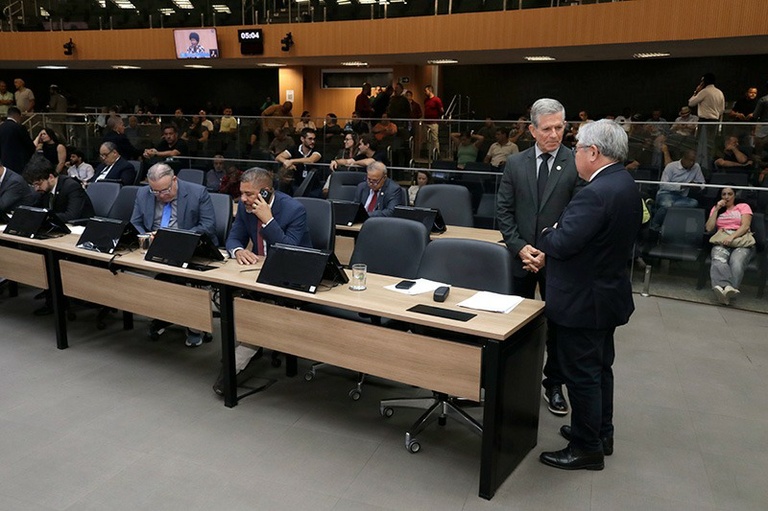 Câmara vota prorrogação excepcional dos contratos de concessão do transporte público e Programa de Regularização de Dívidas do ISSQN 