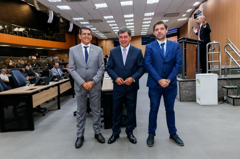 Luiz Cirilo assume liderança do Podemos na Câmara 