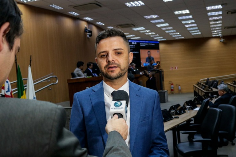 PL de Benê Lima estabelece diretrizes para a promoção da inclusão produtiva e autonomia financeira de pessoas em situação de vulnerabilidade 
