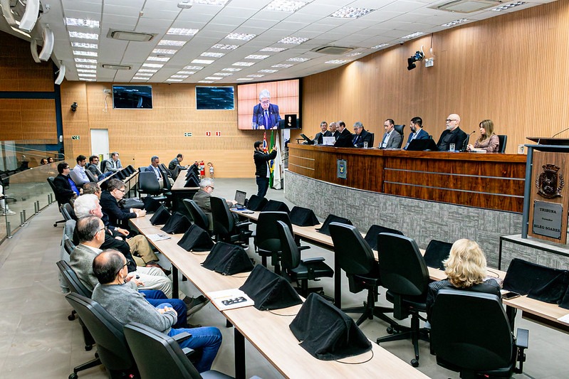 Comissão de Economia e Defesa dos Direitos do Consumidor vota parecer favorável a projeto que endurece punição a escapamentos barulhentos