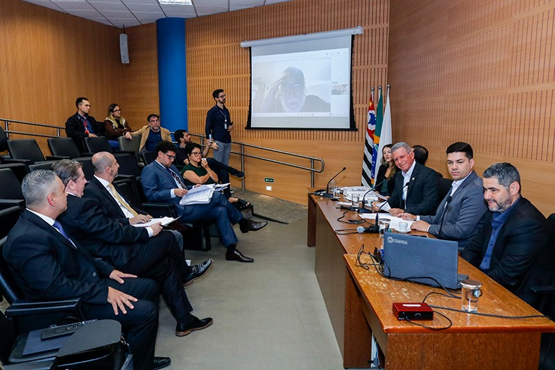 Comissão Processante encerra fase de oitivas com questionamentos ao perito Ricardo Molina; Vini Oliveira abre mão de prestar depoimento
