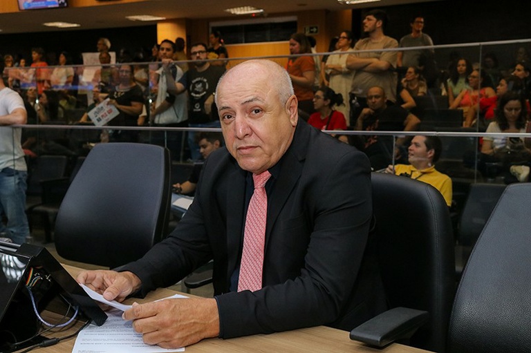 Projeto de Lei de Rubens Gás institui data oficial para o Desfile das Escolas de Samba de Campinas 
