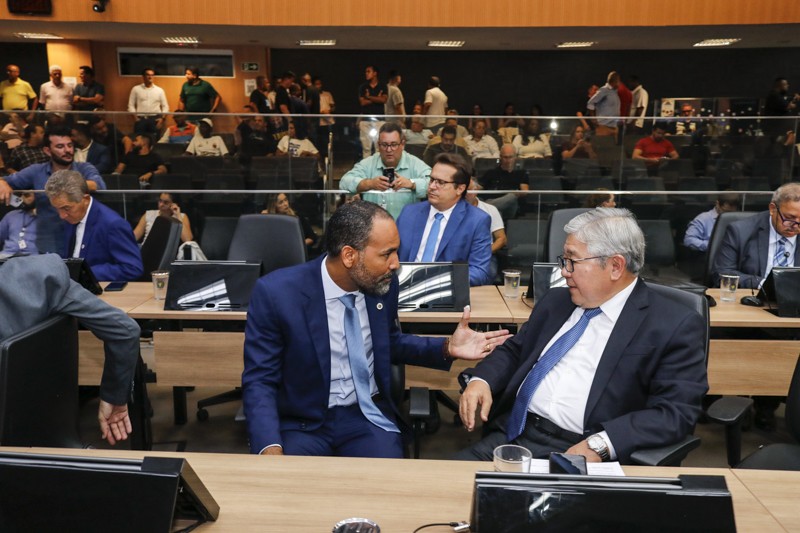 Vereadores aprovam ampliação de vagas em concursos para pretos, pardos, indígenas e quilombolas na primeira Reunião Ordinária do ano