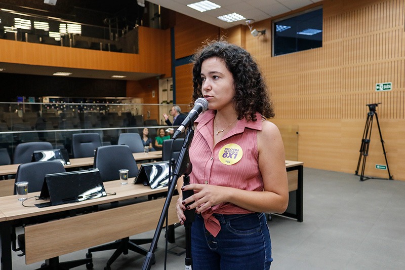 Fernanda Souto pede cumprimento da lei que libera direitos retroativos de servidores suspensos na pandemia