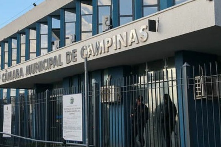 Câmara entra em recesso parlamentar com suspensão das reuniões ordinárias e das comissões
