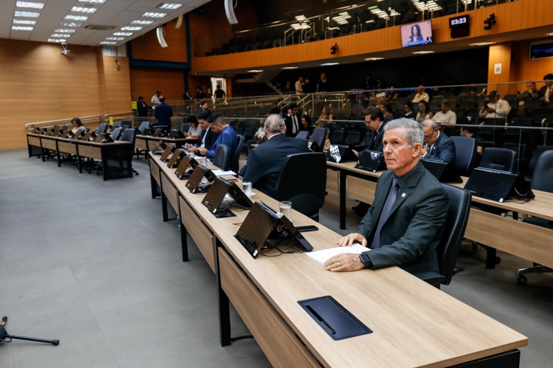 Junho Verde: no mês de conscientização sobre a escoliose, Comissão de Política Social e Saúde debate o desvio de coluna que atinge milhões de adolescentes
