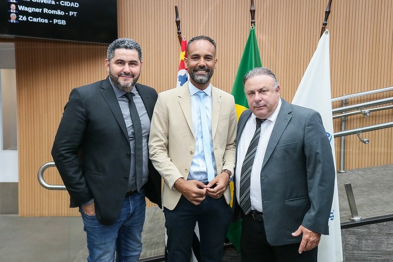 Comissão de Acompanhamento das Ações Antienchentes discute o andamento das obras dos piscinões na cidade 
