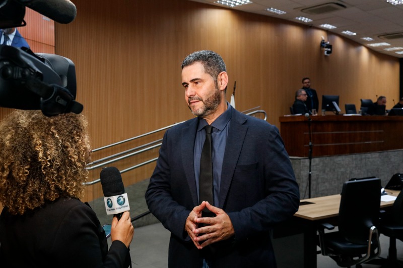 Dr. Yanko presta homenagem a Vinícius Sampaio D’Ottaviano com o ‘Diploma de Mérito do Profissional da Saúde Ana Nery’