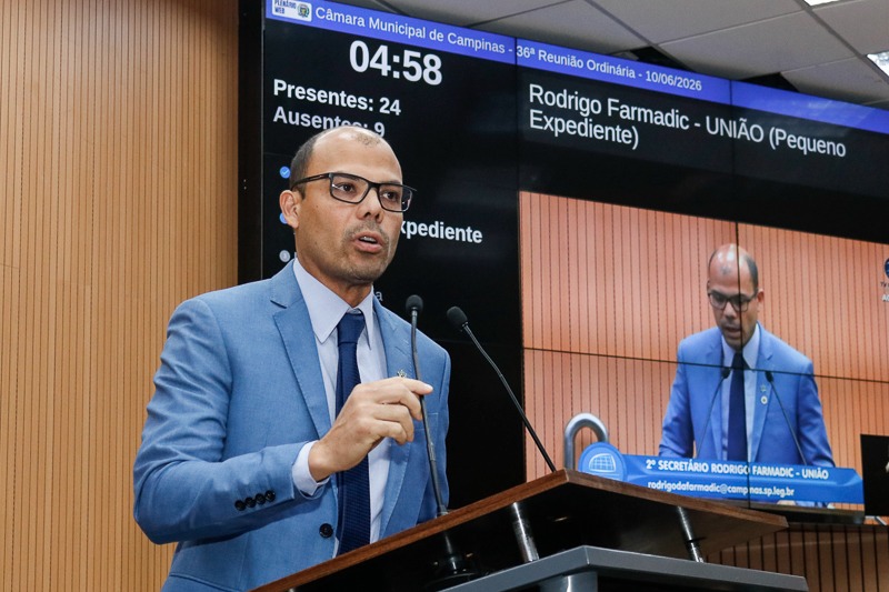 Rodrigo Farmadic solicita estudos para a transferência da Feira Noturna do DIC VI para o eixo central da Avenida Suaçuna