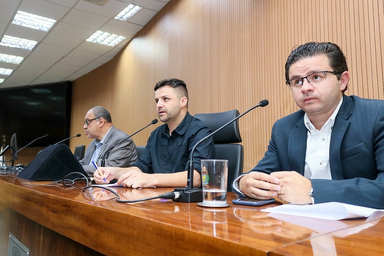  Comissão de Educação analisa projetos que reconhecem entidades e dão nomes a espaços públicos  